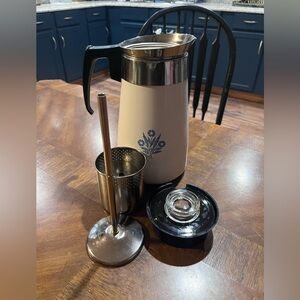Corning Ware blue Corn Flower 9 Cup Percolator